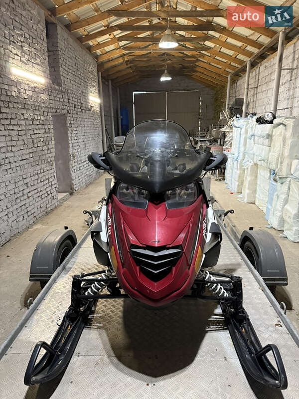 Горные снегоходы Arctic cat TZ1 2011 в Луцке