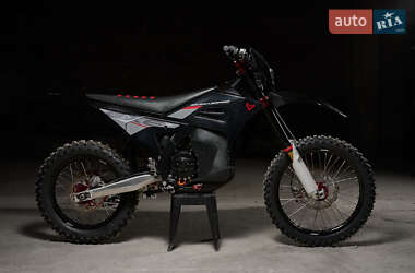 Мотоцикл Позашляховий (Enduro) Arctic Leopard E-XE 880 2024 в Тернополі