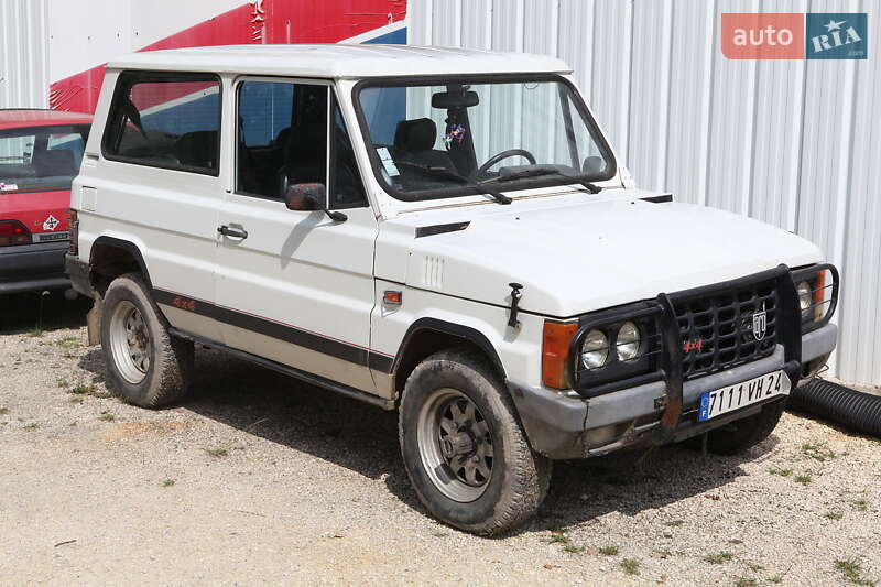 Позашляховик / Кросовер Aro 104 2000 в Житомирі