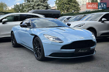 Купе Aston Martin DB11 2016 в Киеве