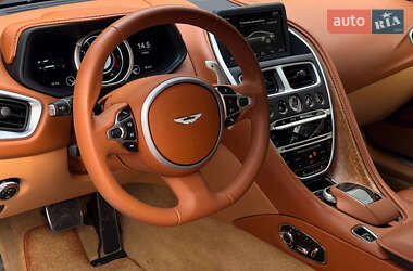 Купе Aston Martin DB11 2017 в 