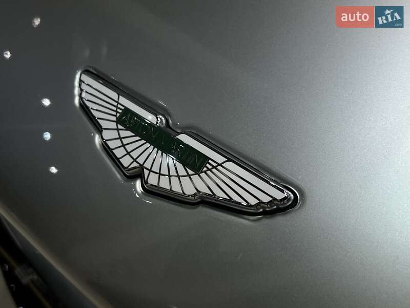 Купе Aston Martin DB11 2018 в Киеве