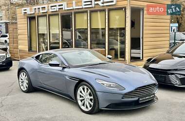 Купе Aston Martin DB11 2017 в Києві