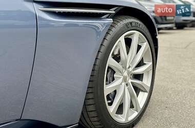 Купе Aston Martin DB11 2017 в 