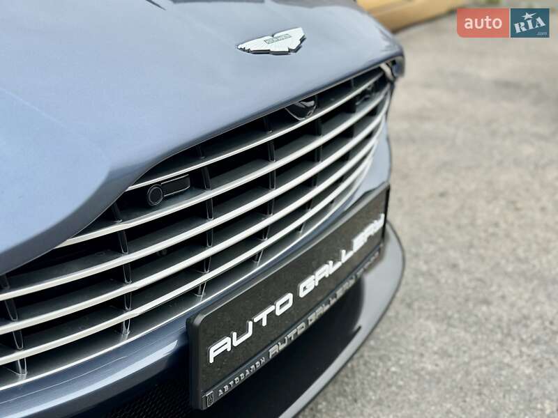 Купе Aston Martin DB11 2017 в Києві