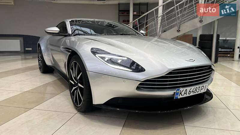 Купе Aston Martin DB11 2018 в Києві