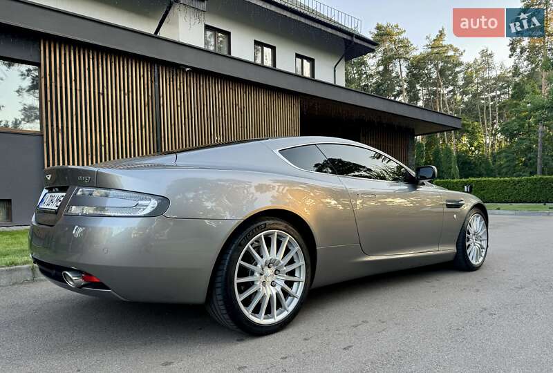 Купе Aston Martin DB9 2008 в Киеве