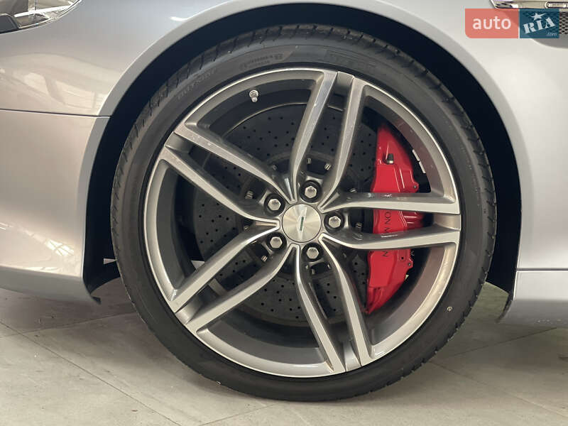 Купе Aston Martin DB9 2013 в Киеве