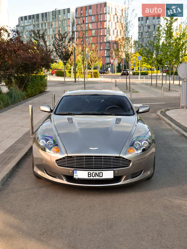 Купе Aston Martin DB9 2008 в Киеве