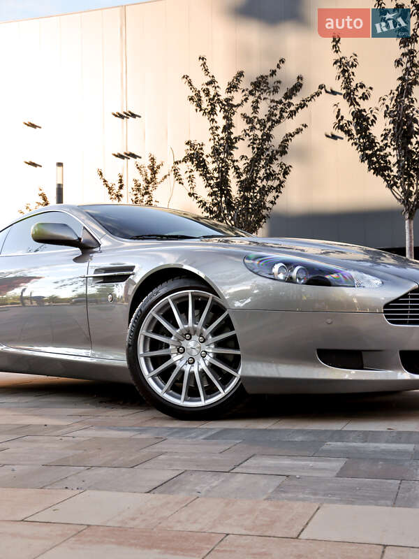Купе Aston Martin DB9 2008 в Киеве