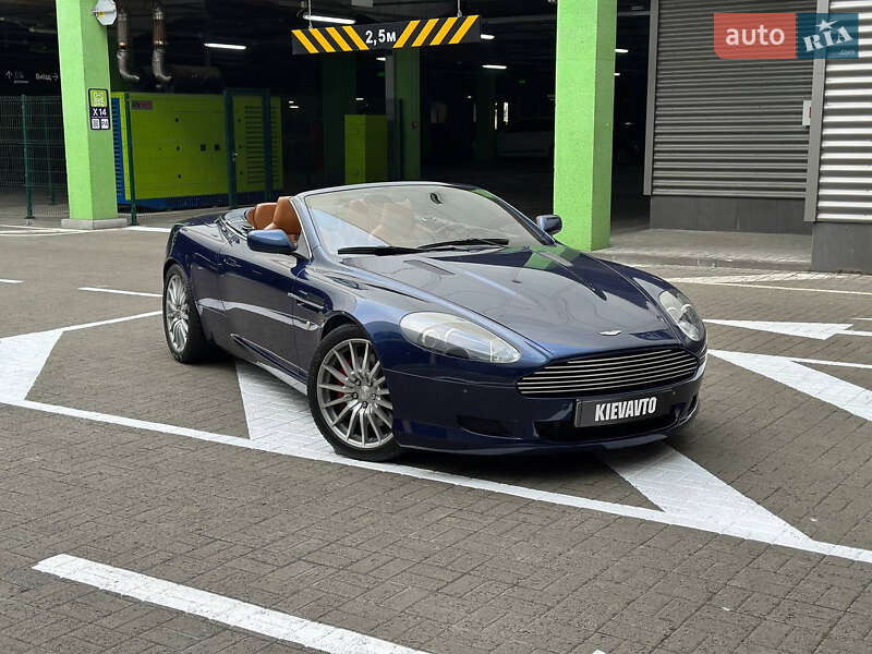 Aston Martin DB9 2007