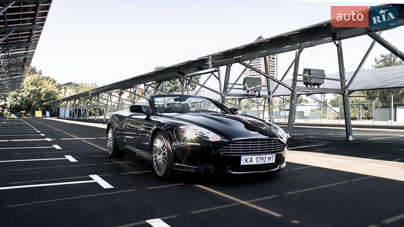 Кабріолет Aston Martin DB9 2006 в Києві