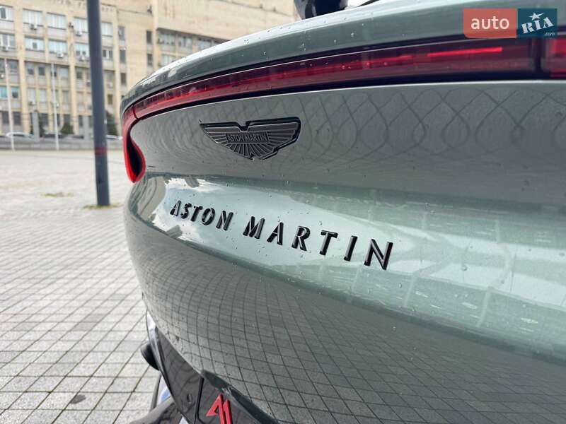 Позашляховик / Кросовер Aston Martin DBX 707 2024 в Києві