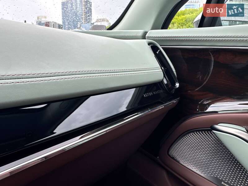 Позашляховик / Кросовер Aston Martin DBX 707 2024 в Києві