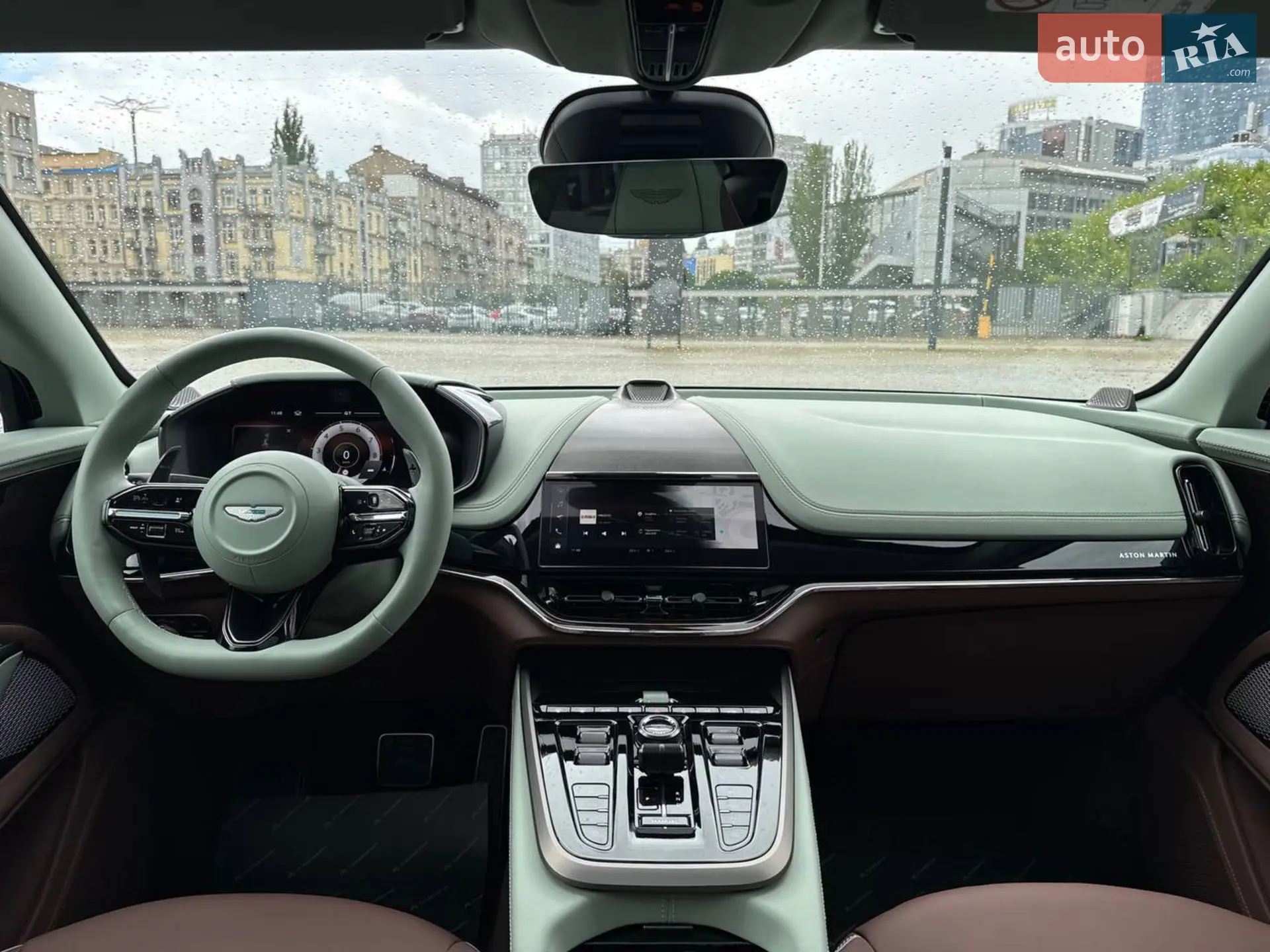 2024 Aston Martin DBX - мініатюра 32