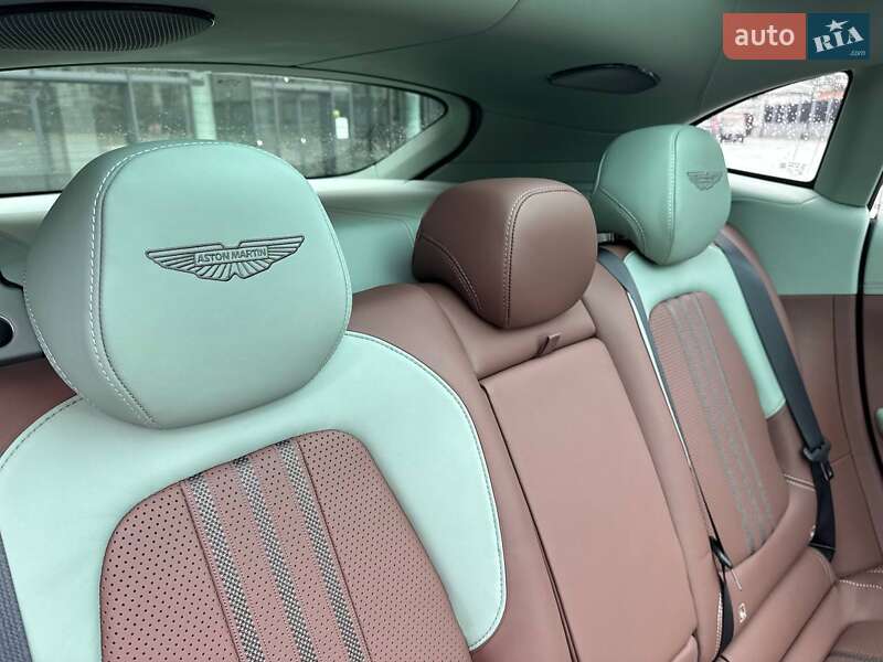 Позашляховик / Кросовер Aston Martin DBX 707 2024 в Києві