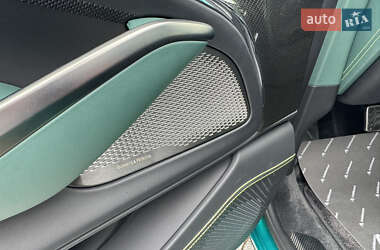Позашляховик / Кросовер Aston Martin DBX 707 2025 в 