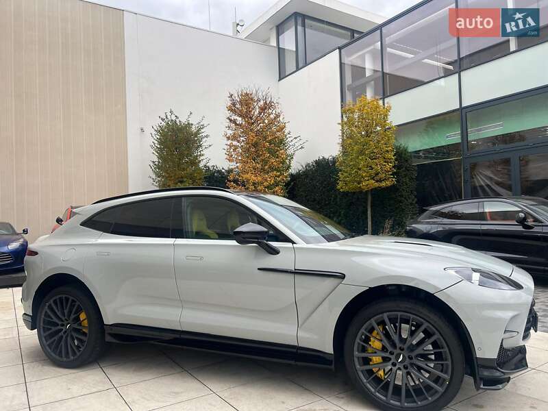 Позашляховик / Кросовер Aston Martin DBX 707 2022 в Києві