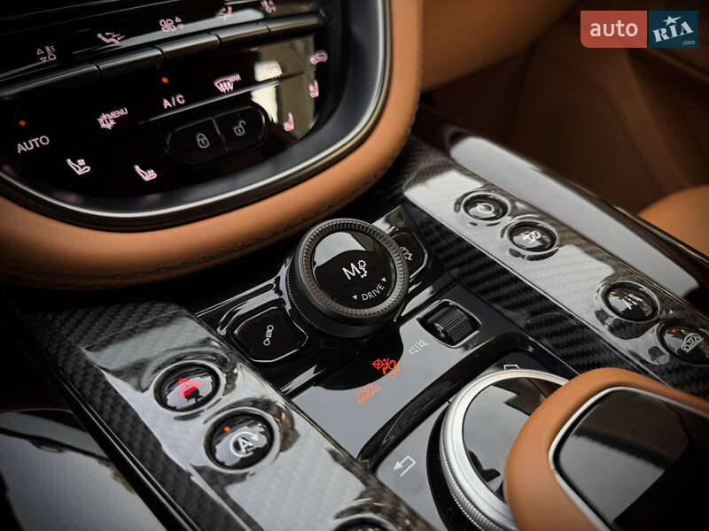 Позашляховик / Кросовер Aston Martin DBX 707 2023 в Одесі