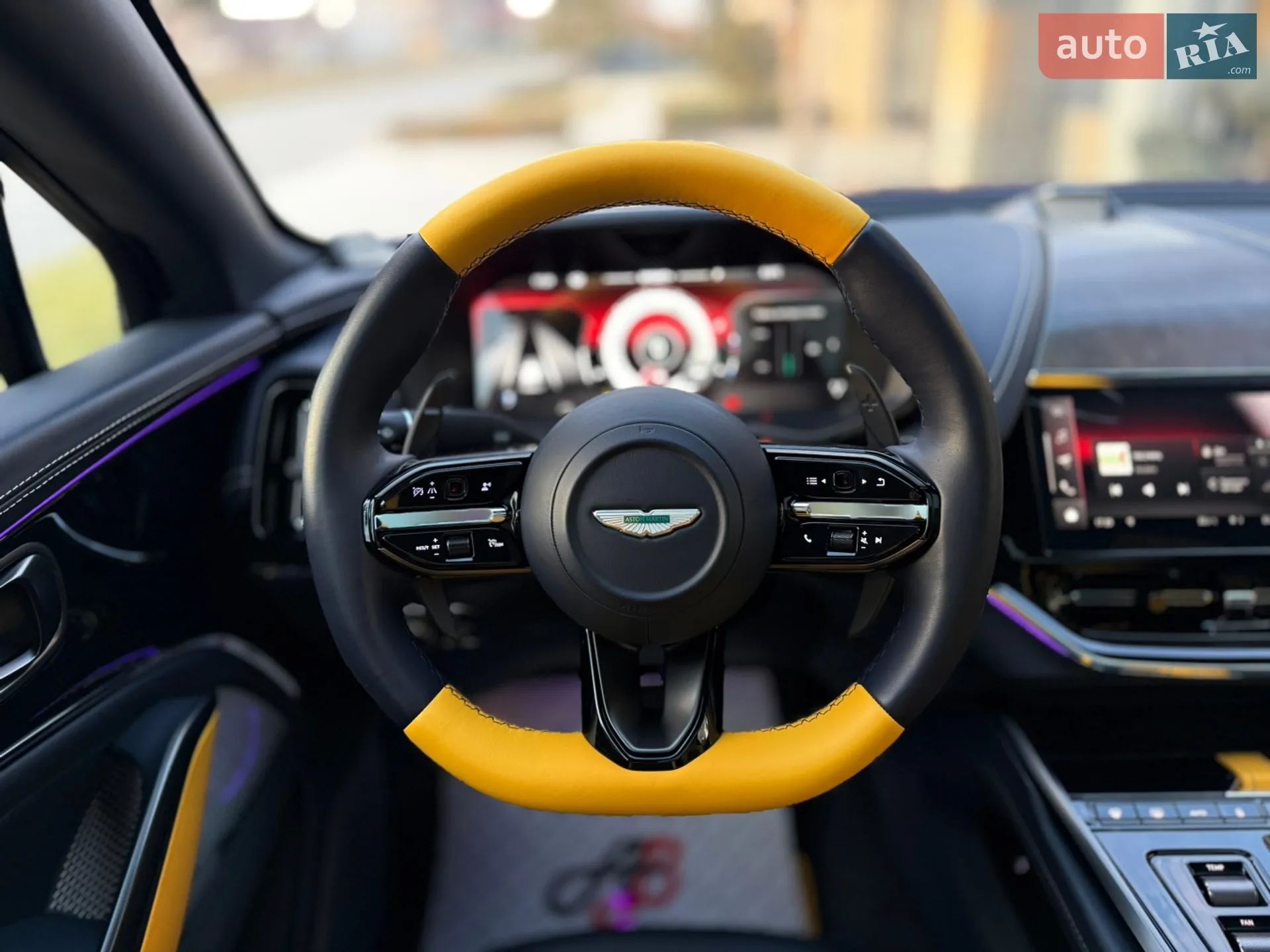 2024 Aston Martin DBX - мініатюра 52