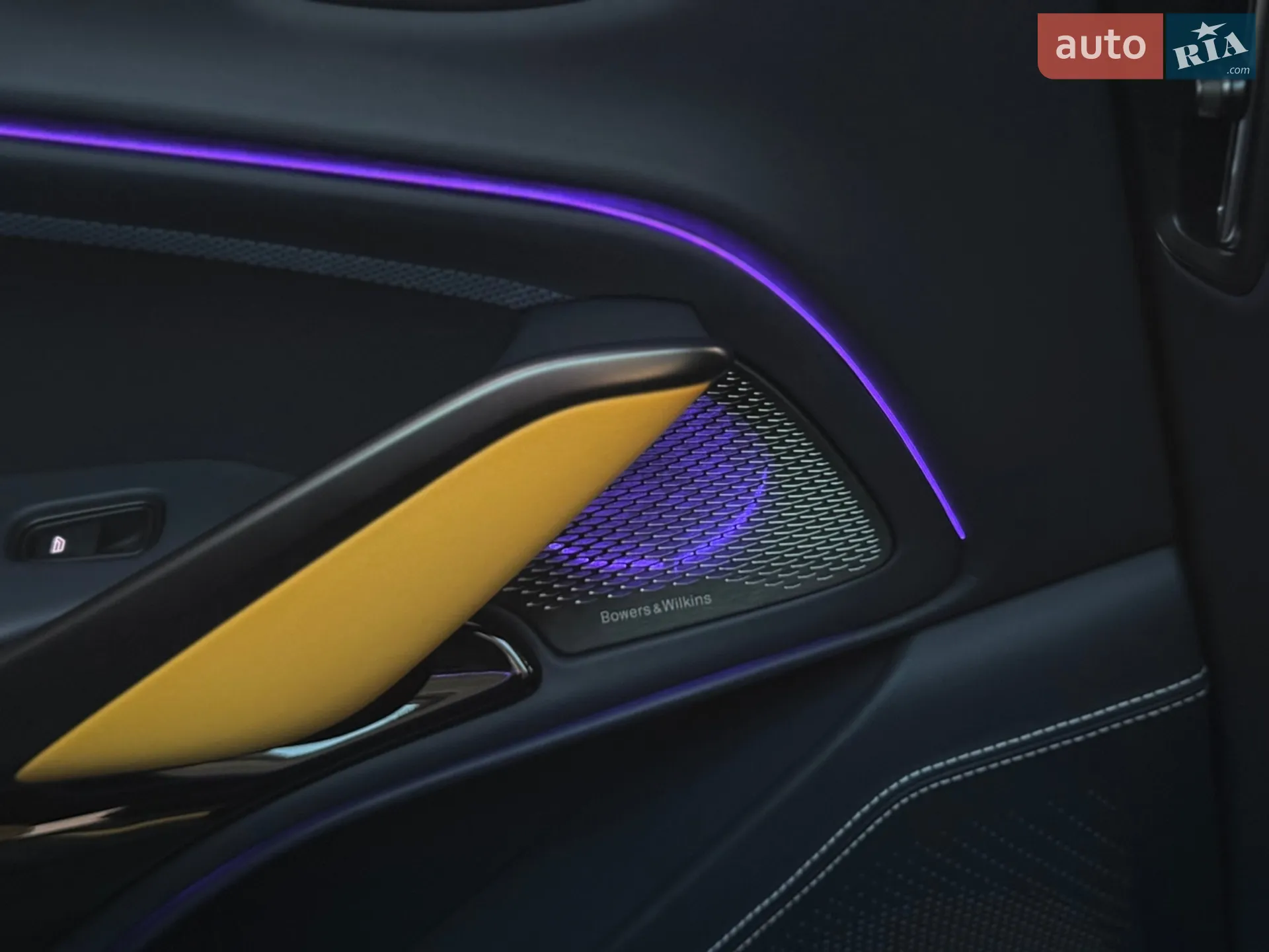 2024 Aston Martin DBX - мініатюра 57