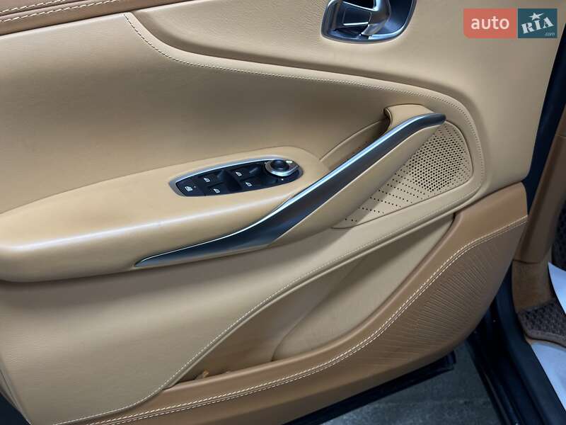 Позашляховик / Кросовер Aston Martin DBX 2021 в Харкові