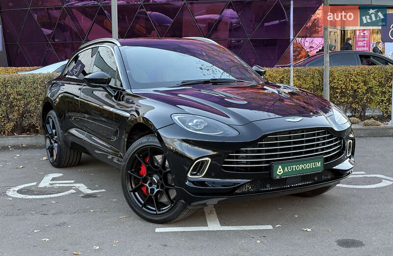 Aston Martin DBX 2023 Aston Martin DBX 2023