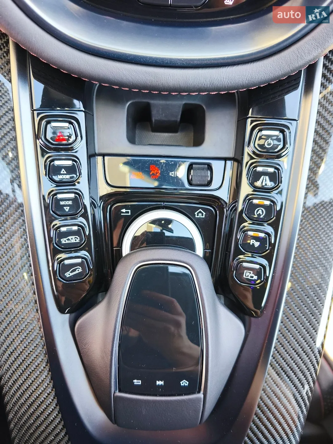 2021 Aston Martin DBX - мініатюра 26