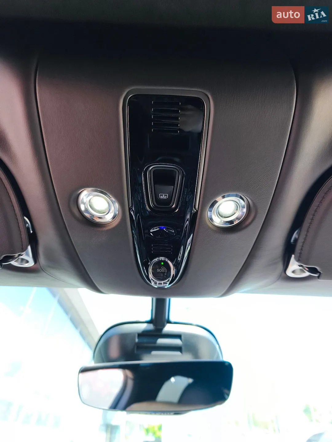 2021 Aston Martin DBX - мініатюра 29