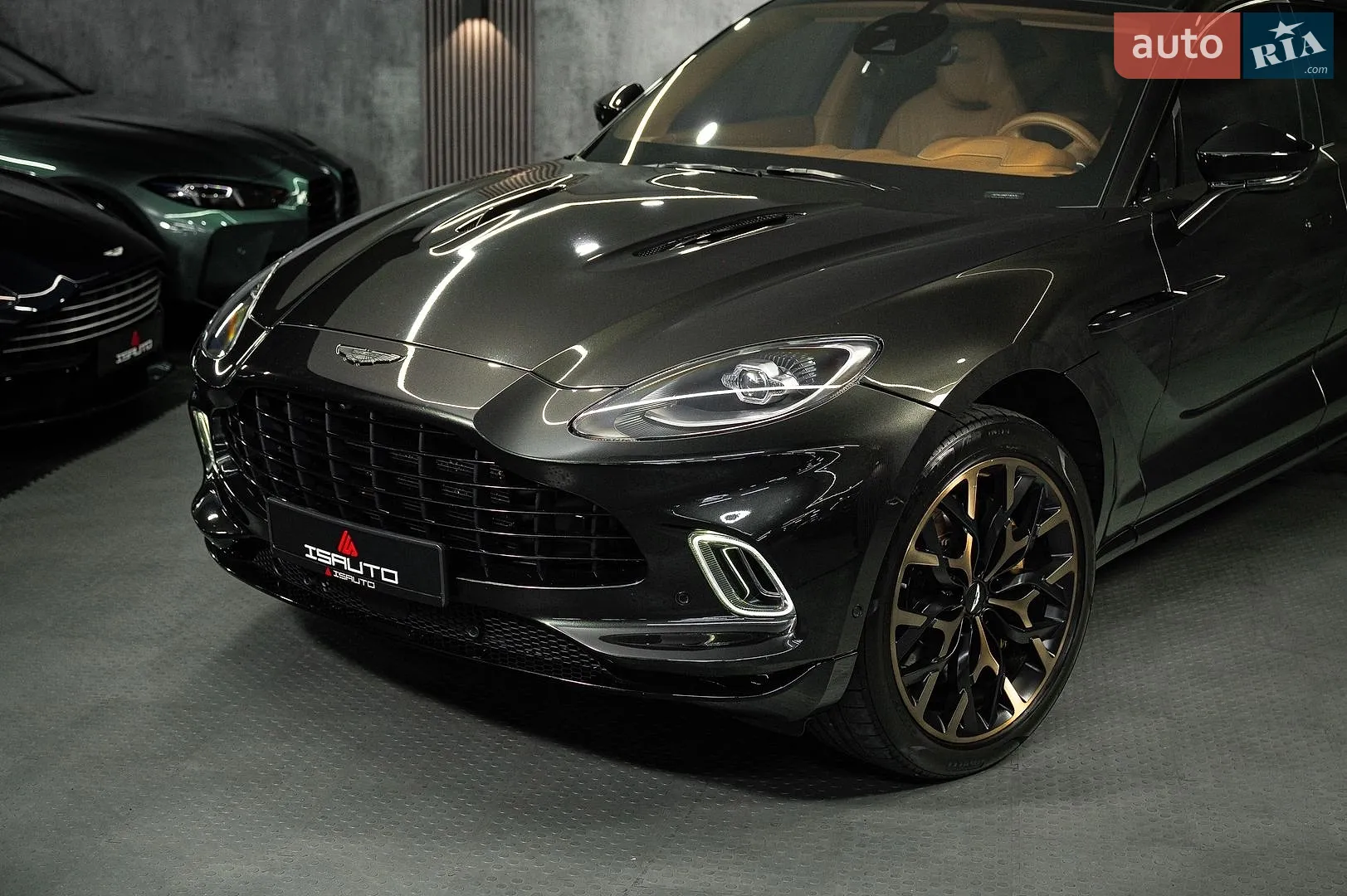 2022 Aston Martin DBX - мініатюра 9