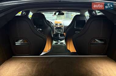 Седан Aston Martin Rapide 2015 в 