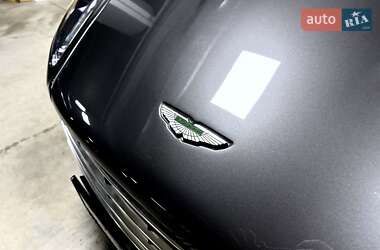 Седан Aston Martin Rapide 2015 в 