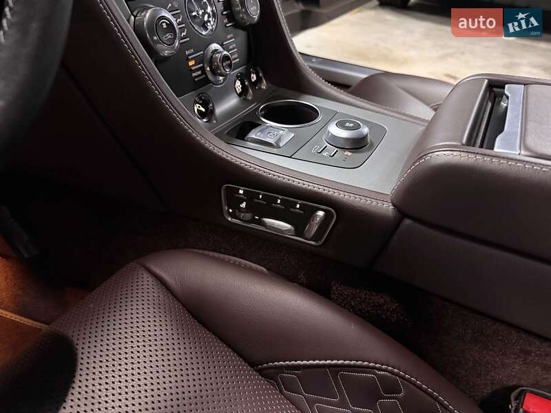 Седан Aston Martin Rapide 2015 в Киеве