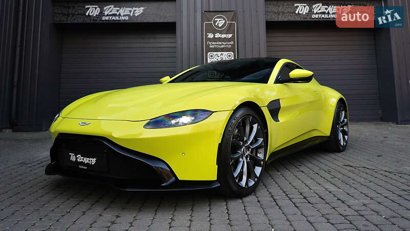 Купе Aston Martin Vantage 2018 в Львові