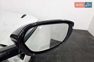 Купе Aston Martin Vantage 2021 в 