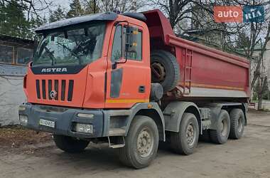 Інші вантажівки Astra HD8 series 2007 в Малині