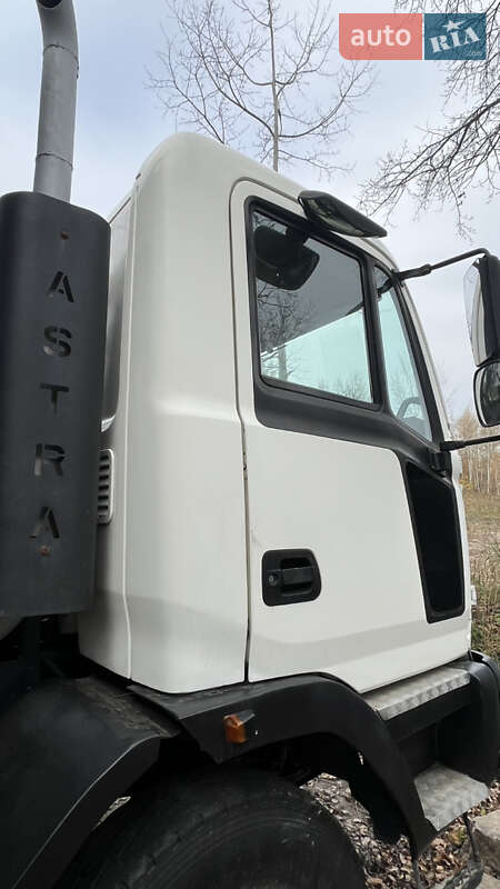 Самосвал Astra HD8 series 2007 в Киеве