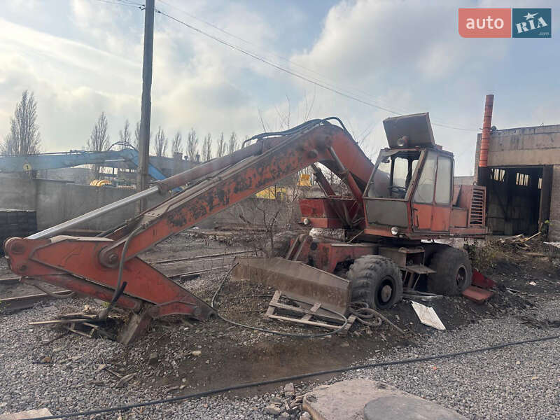Колесный экскаватор АТЕК ЭО 4321 1987 в Кривом Роге