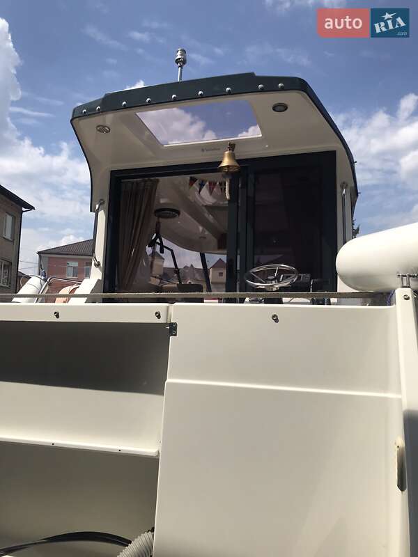 Моторная яхта Atlantic Marine Adventure 780 2018 в Виннице