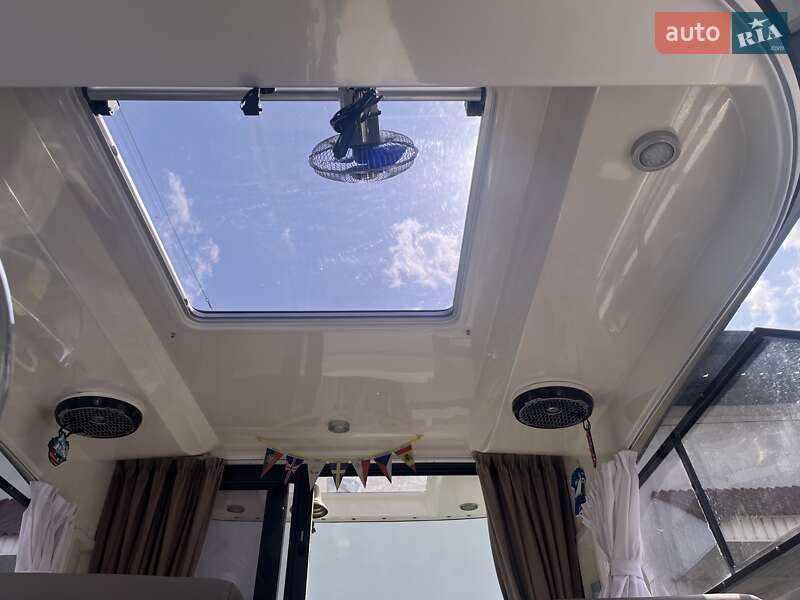 Моторная яхта Atlantic Marine Adventure 780 2018 в Виннице