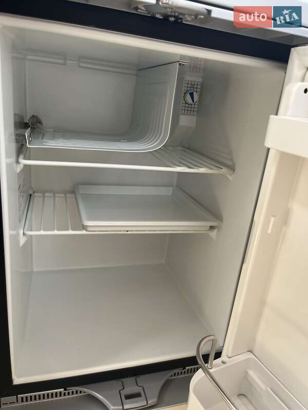 Моторная яхта Atlantic Marine Adventure 780 2018 в Виннице