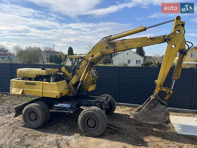 Екскаватор навантажувач Atlas Atlas 1990 в Львові
