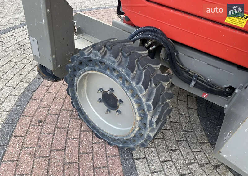 Ножничный подъемник ATN CX15 2017 в Ивано-Франковске