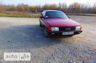 Седан Audi 100 1986 в Каменец-Подольском