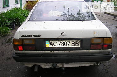 Седан Audi 100 1987 в Любомле