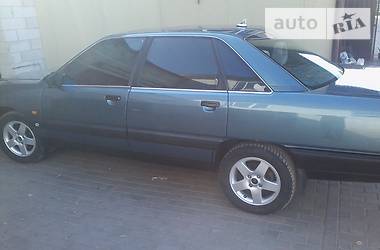Седан Audi 100 1988 в 