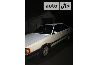 Седан Audi 100 1984 в Житомирі