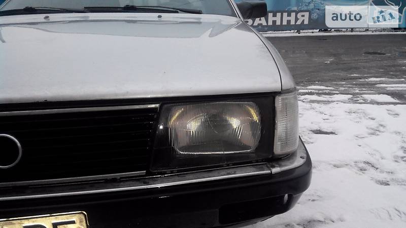 Седан Audi 100 1990 в Житомире