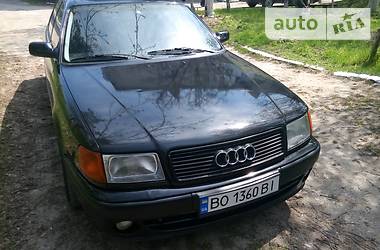 Седан Audi 100 1991 в Чорткові