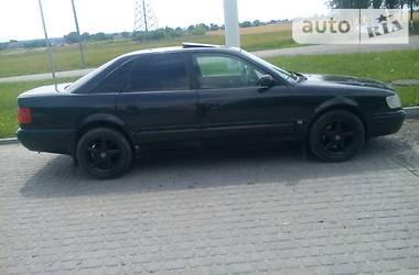 Седан Audi 100 1993 в Владимир-Волынском